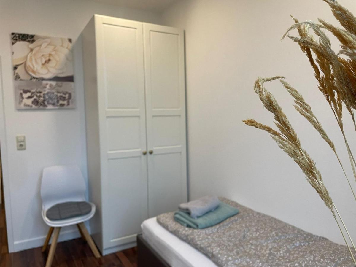 7-24 Self-Check-In - 120Qm - 5 Rooms - 2 Bathrooms - Kitchen - Free Parking - Yihapartment Ανόβερο Εξωτερικό φωτογραφία