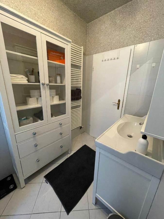 7-24 Self-Check-In - 120Qm - 5 Rooms - 2 Bathrooms - Kitchen - Free Parking - Yihapartment Ανόβερο Εξωτερικό φωτογραφία